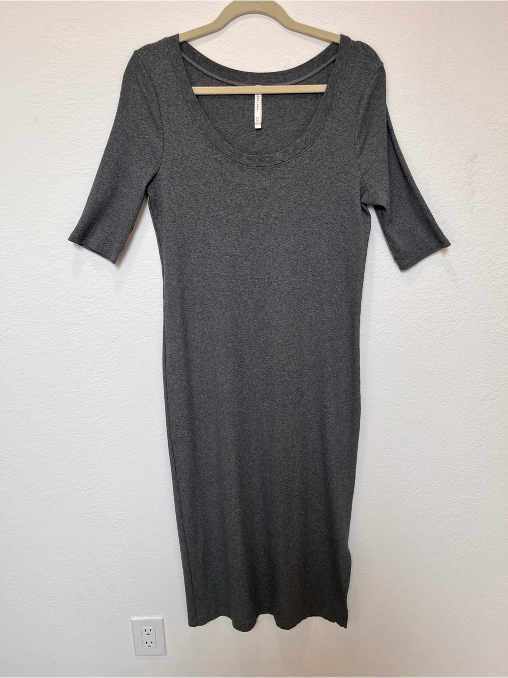 Paper Lable Women's Scoop Reversable Neck Gray Knit Dress